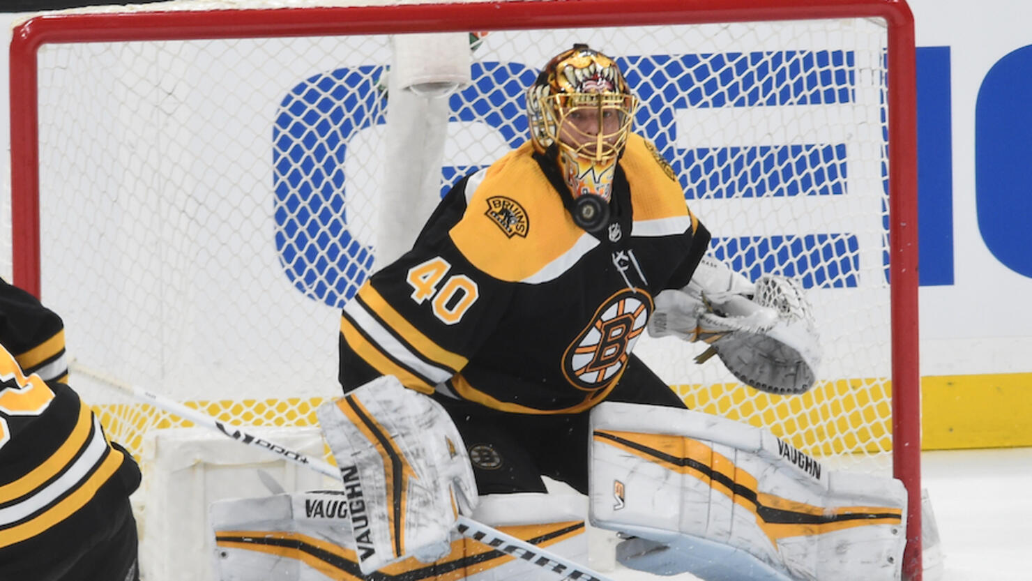 Rask close to return with Bruins, signs with Providence