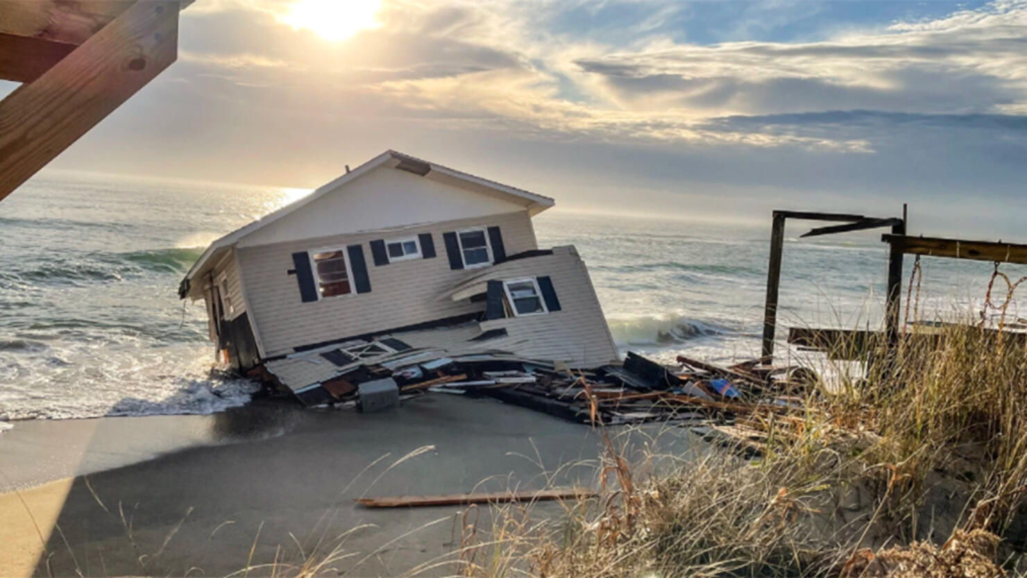 House Collapses In North Carolina