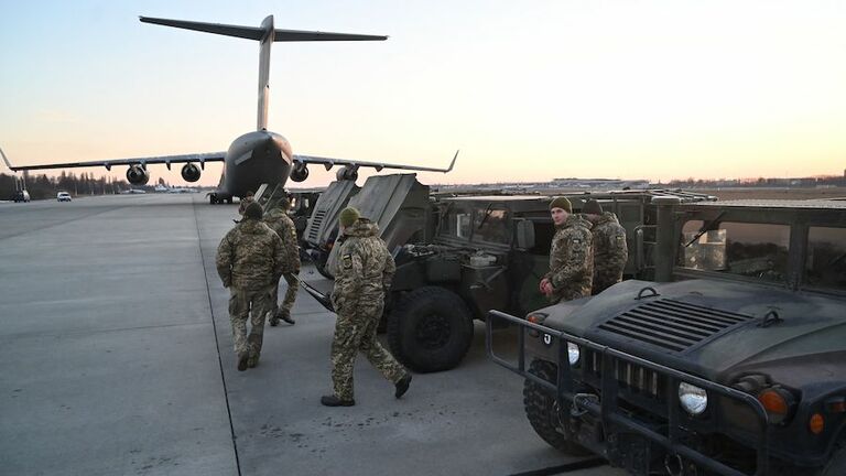 UKRAINE-RUSSIA-CONFLICT-LITHUANIA-ASSISTANCE