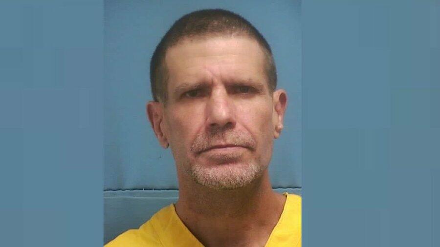 Convicted Murderer Escapes Prison 3rd Time, Caught When Runs Out Of Gas ...