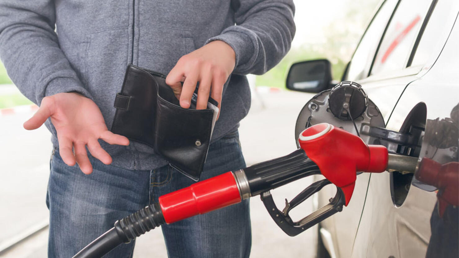 california-lawmakers-reveal-another-gas-rebate-plan-iheart