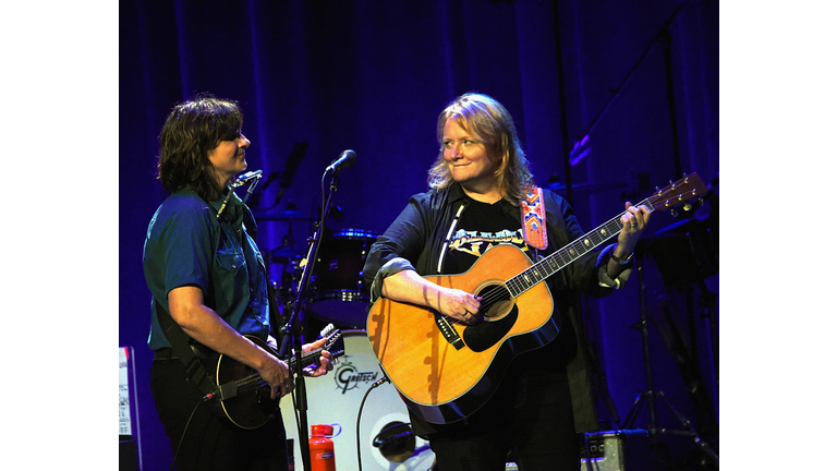 Indigo Girls In Concert - Nashville, Tennessee