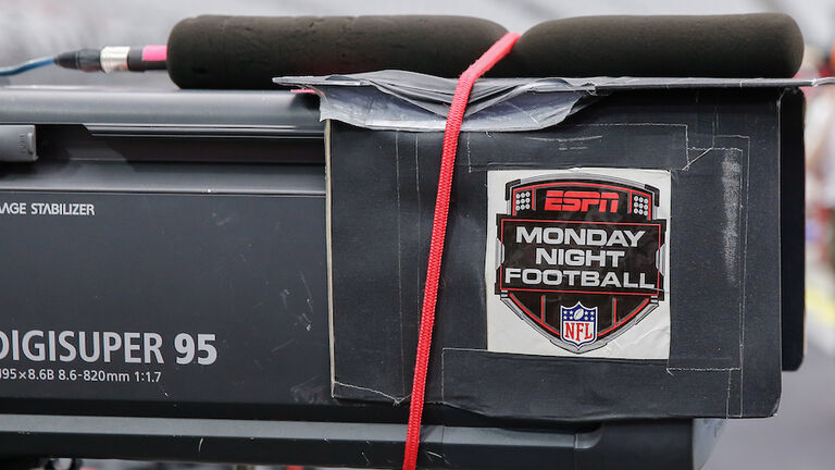 NFL: AUG 15 Preseason - Raiders at Cardinals