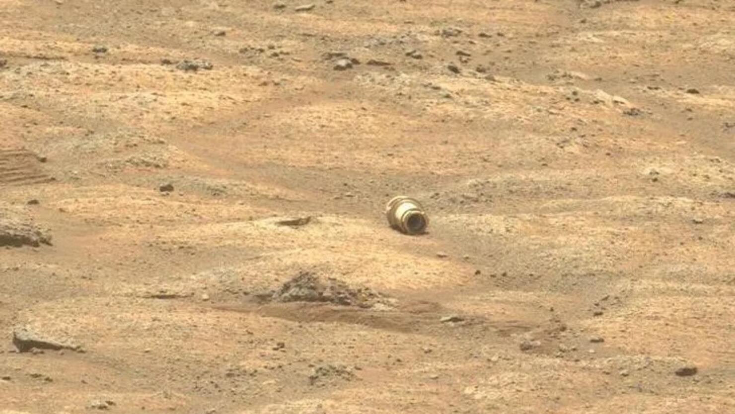 Ini 14 Hal Aneh yang Ditemukan di Permukaan Planet Mars