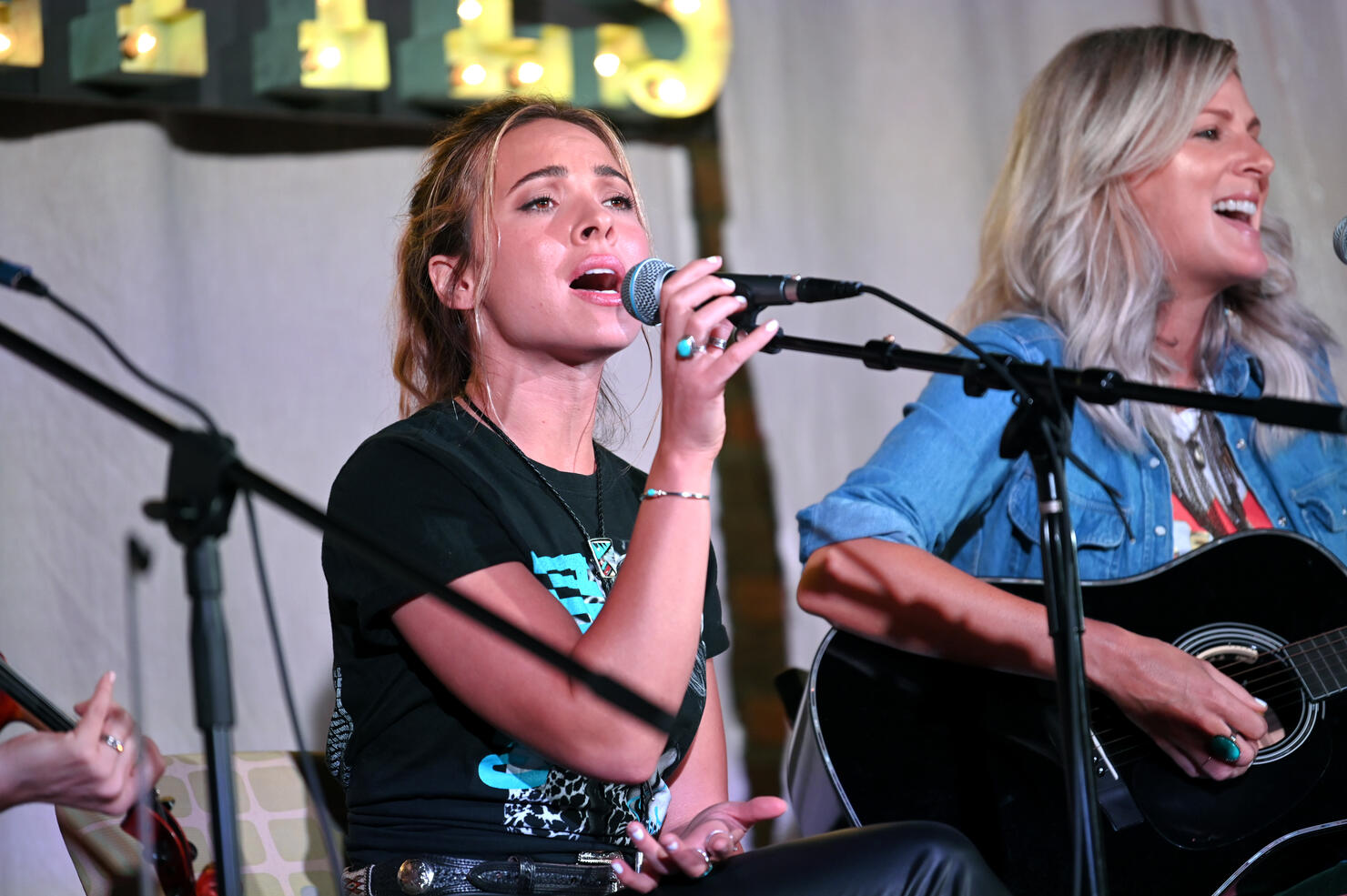 Song Suffragettes With Special Guest Runaway June