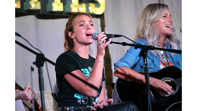 Song Suffragettes With Special Guest Runaway June