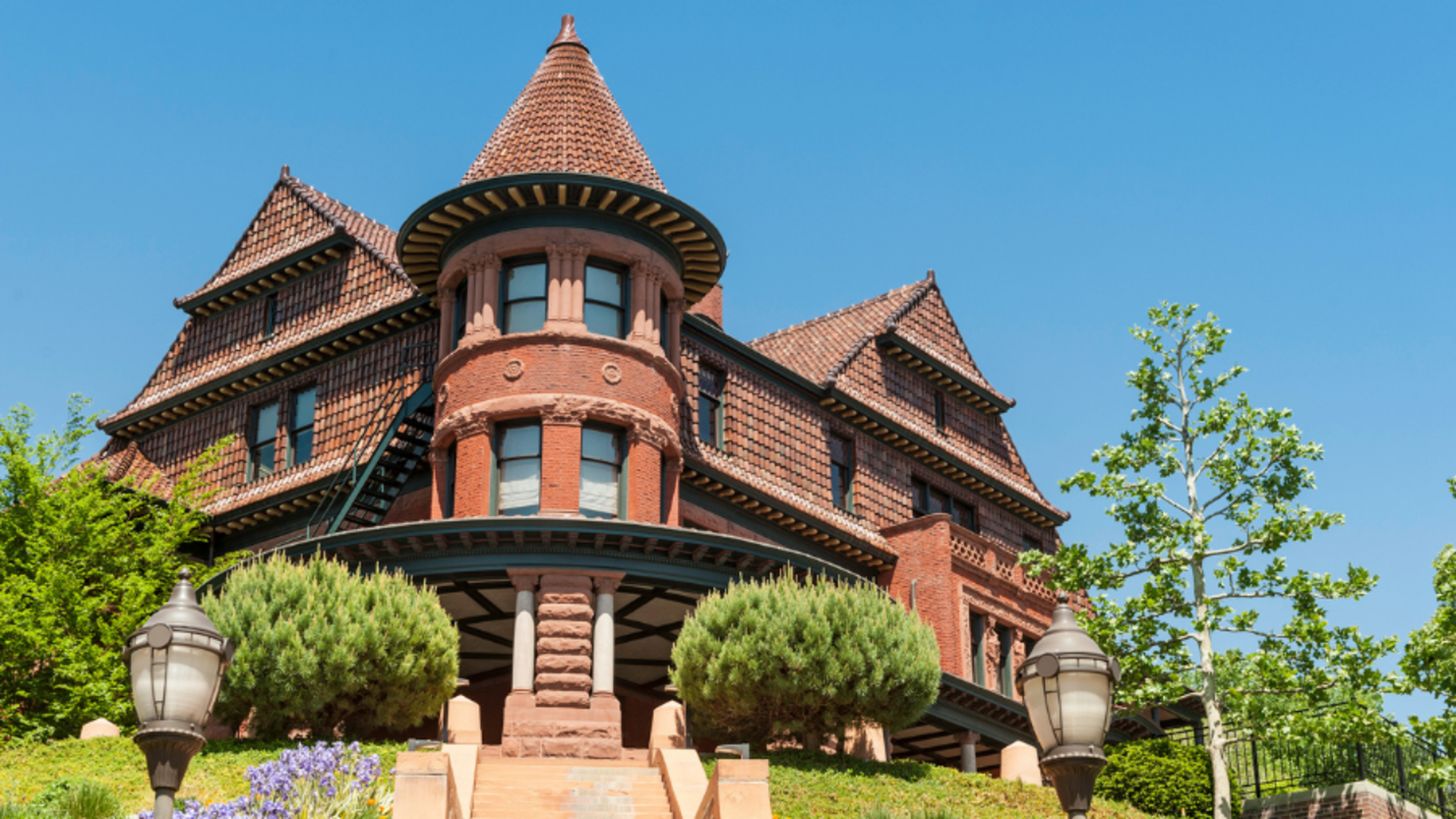 Romanesque Revival Victorian Home. Affluent Town. Breathtaking Modern Mountain Estate in Park City, Utah.