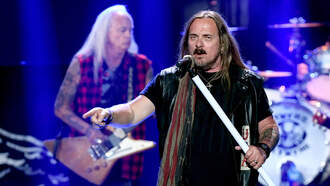 Lynyrd Skynyrd raises $1.5 million for hurricane relief