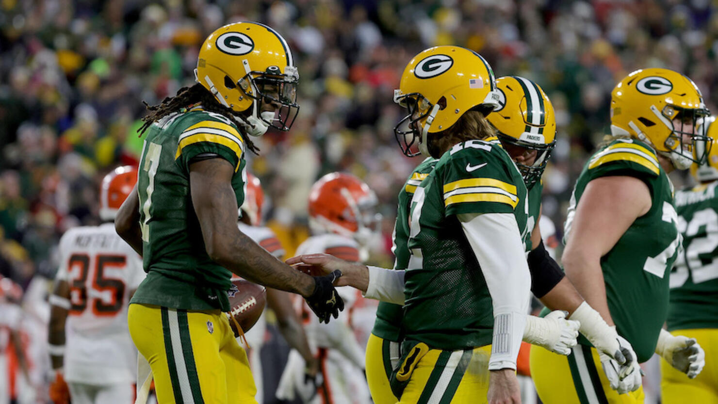 Davante Adams isn't playing for the Packers without a new deal