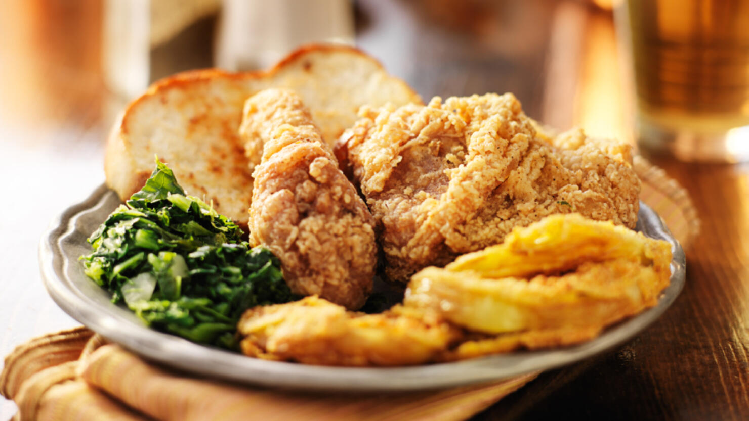 this-restaurant-has-the-best-soul-food-in-north-carolina-iheart