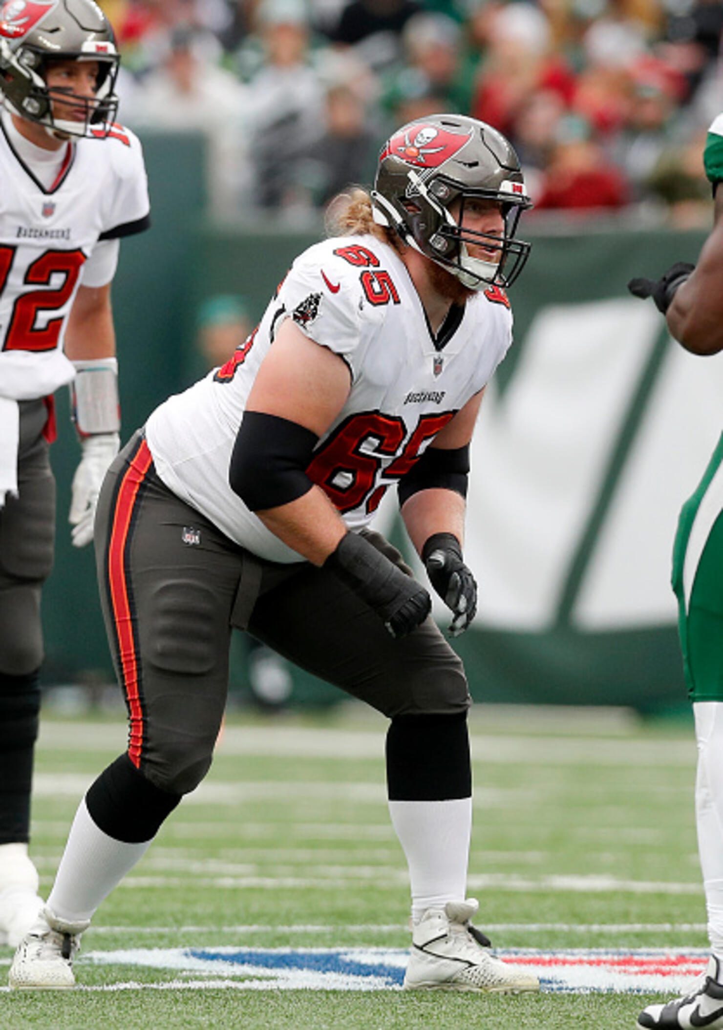 Bucs lose guard Alex Cappa to Bengals as free-agent negotiating