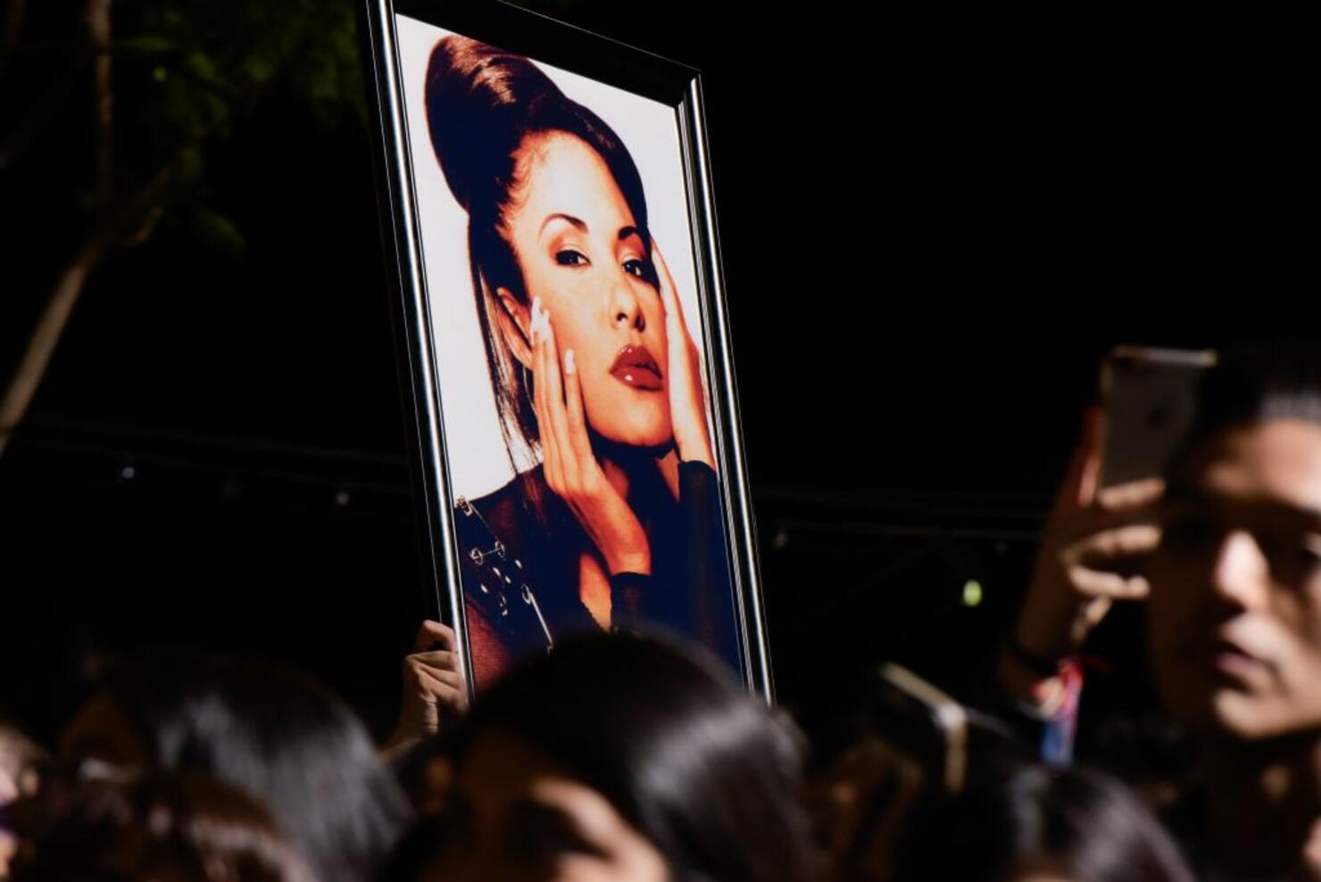US-ENTERTAINMENT-MUSIC-HWOF-SELENA