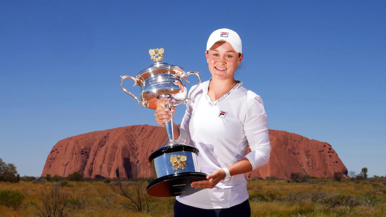 Ash Barty Visit To Uluru