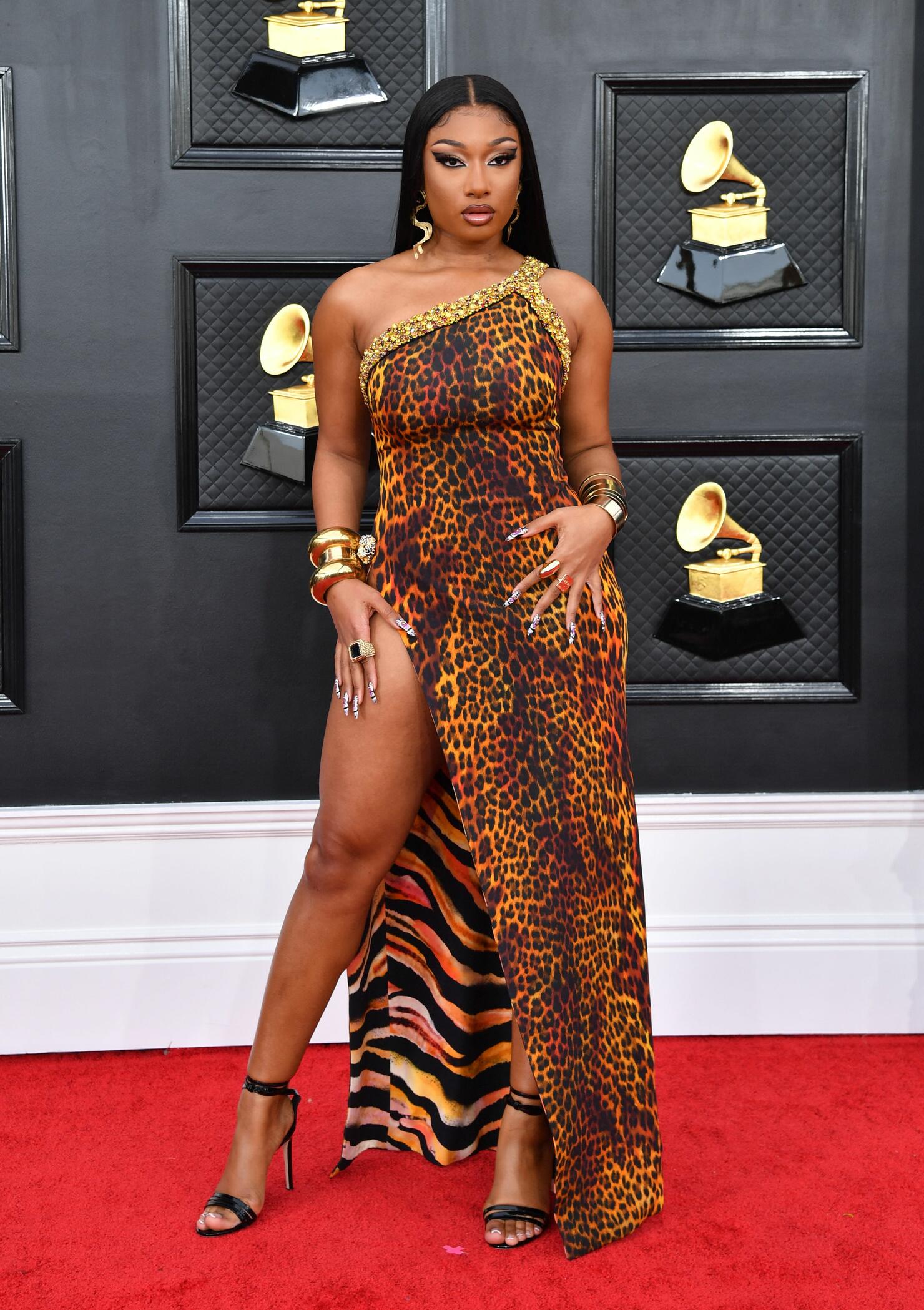 See All the Best Looks From the 2022 Grammy Awards