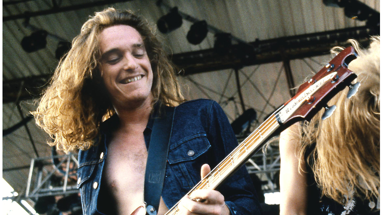 Cliff Burton's Father Ray Dies