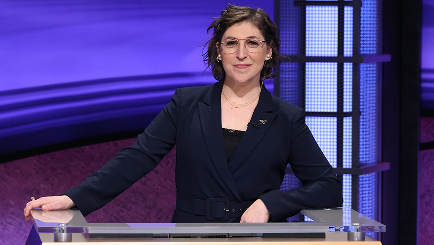 'Jeopardy' Fans Slam Mayim Bialik Over Off-Color Joke