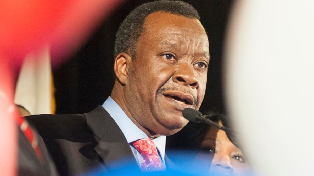 Businessman Willie Wilson Enters 2023 Race for Chicago Mayor | BIN ...