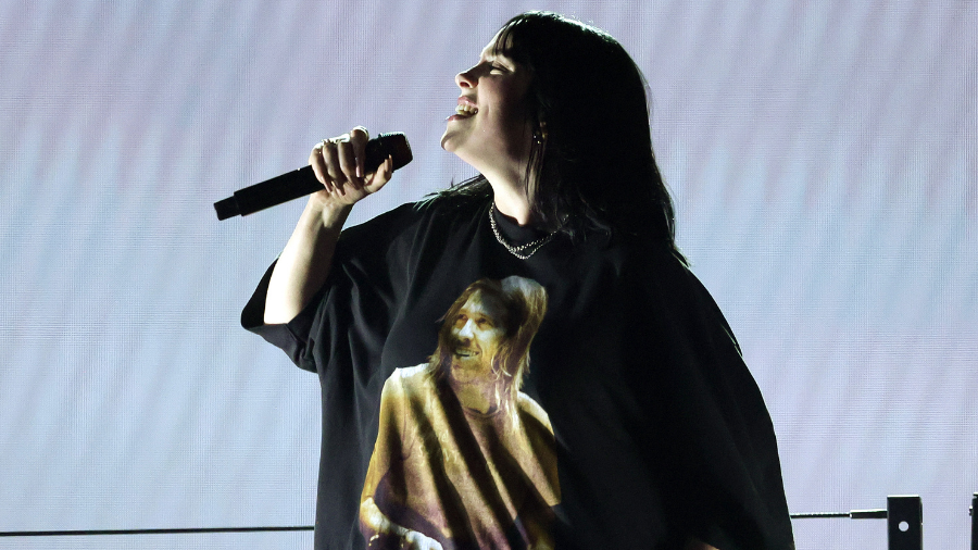 Billie Eilish Delivers StarStudded Coachella Performance Watch iHeart