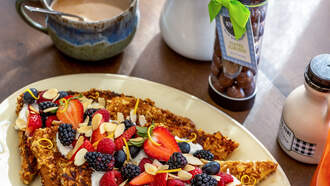 Chef's Club: Almond-Crusted Lemon French Toast