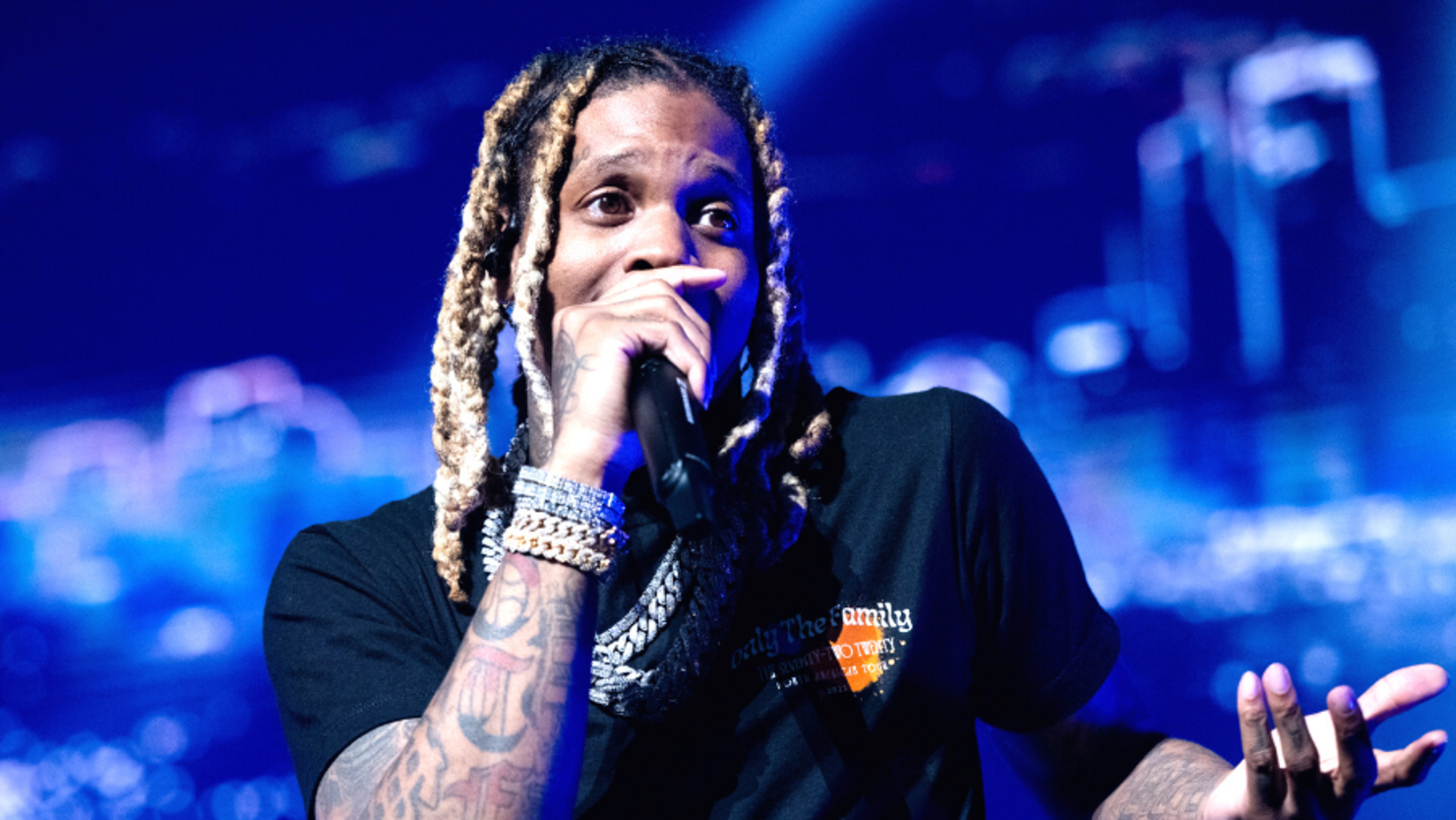 Lil Durk Honors King Von During Rolling Loud Miami Set - The Source