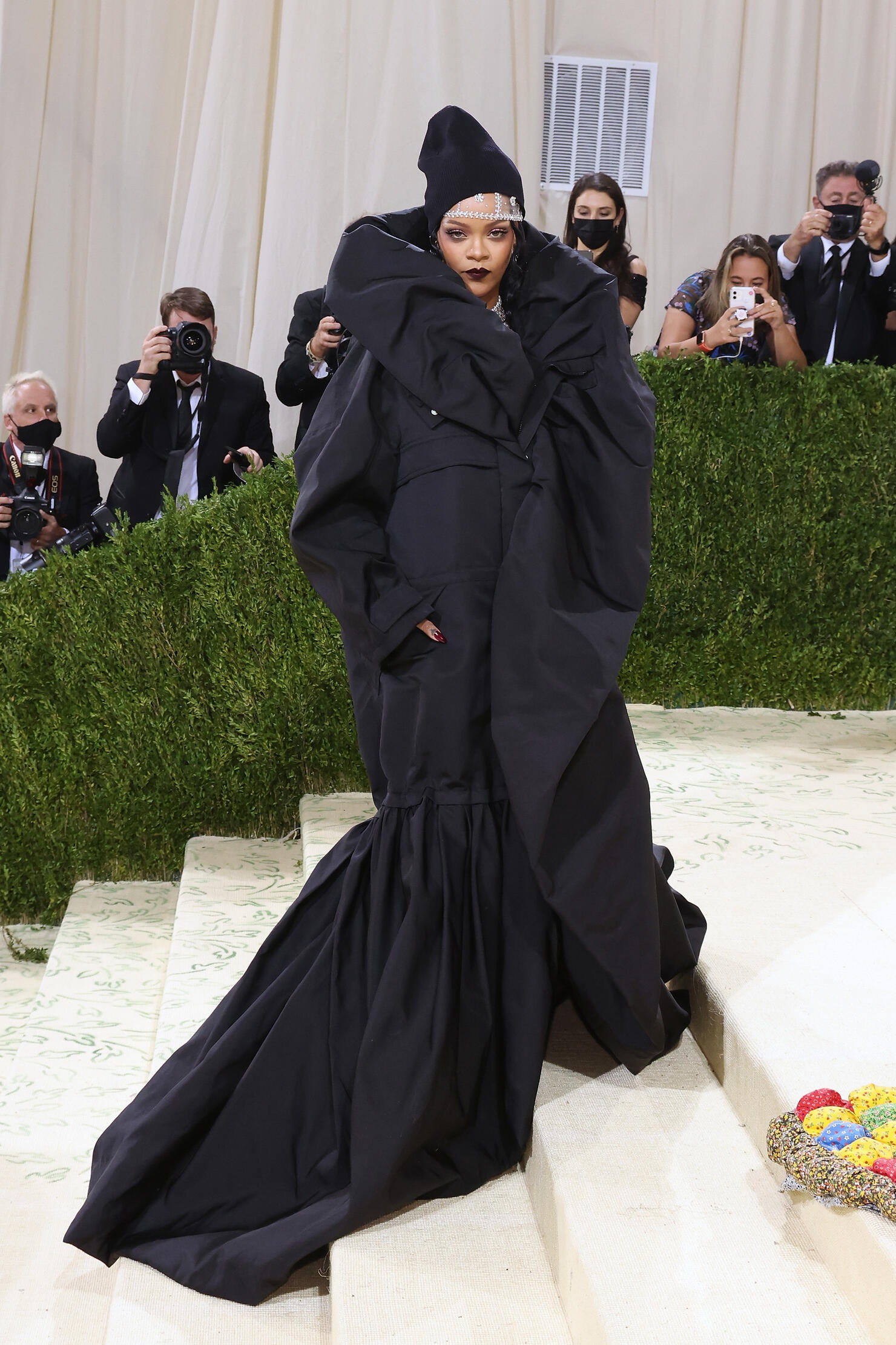 The 2021 Met Gala Celebrating In America: A Lexicon Of Fashion - Arrivals