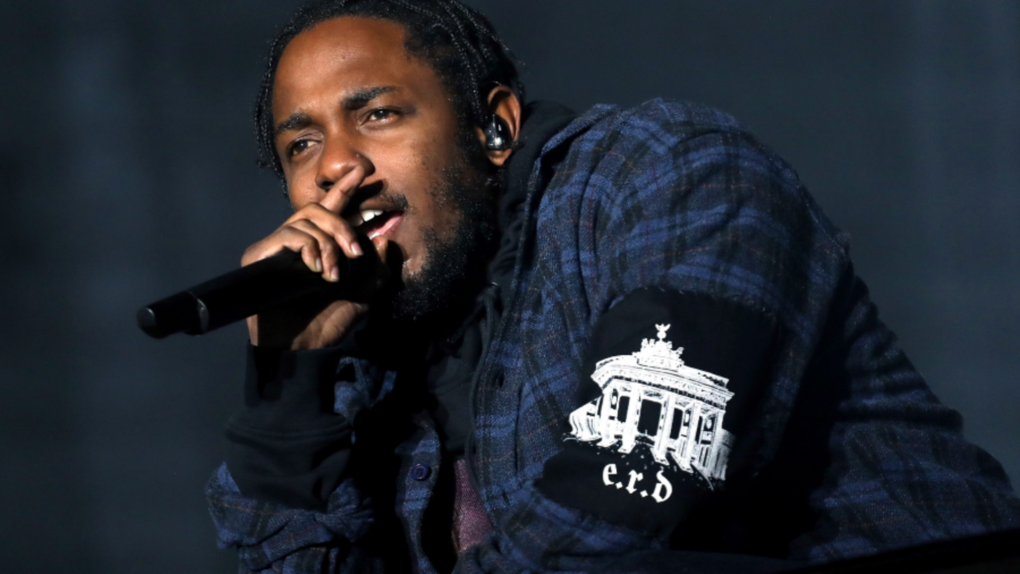 Kendrick Lamar's Coachella 2022 Surprise Performance Outfit