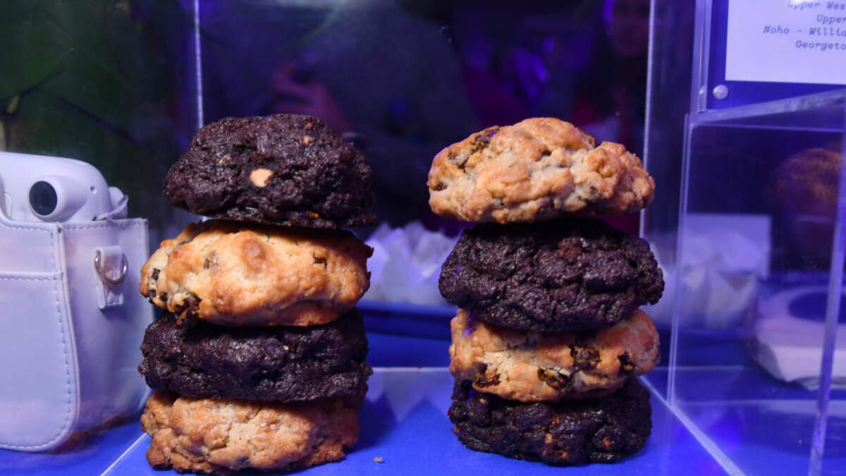 NYC's Big Famous Cookies From Levain Bakery Are Coming to LA