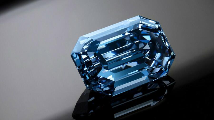 World's Largest Blue Diamond Sells For $57.5 Million | IHeart