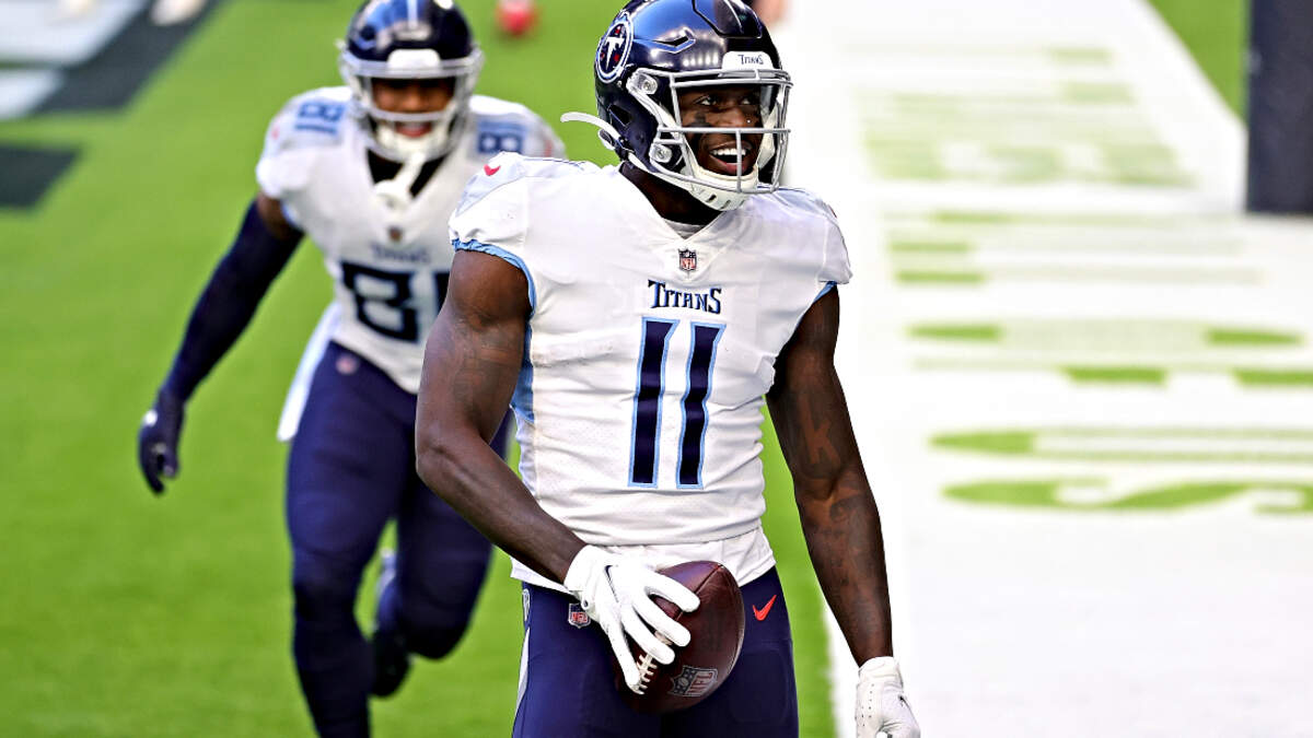 Eagles acquire Pro Bowl WR A.J. Brown in a blockbuster trade with the Titans