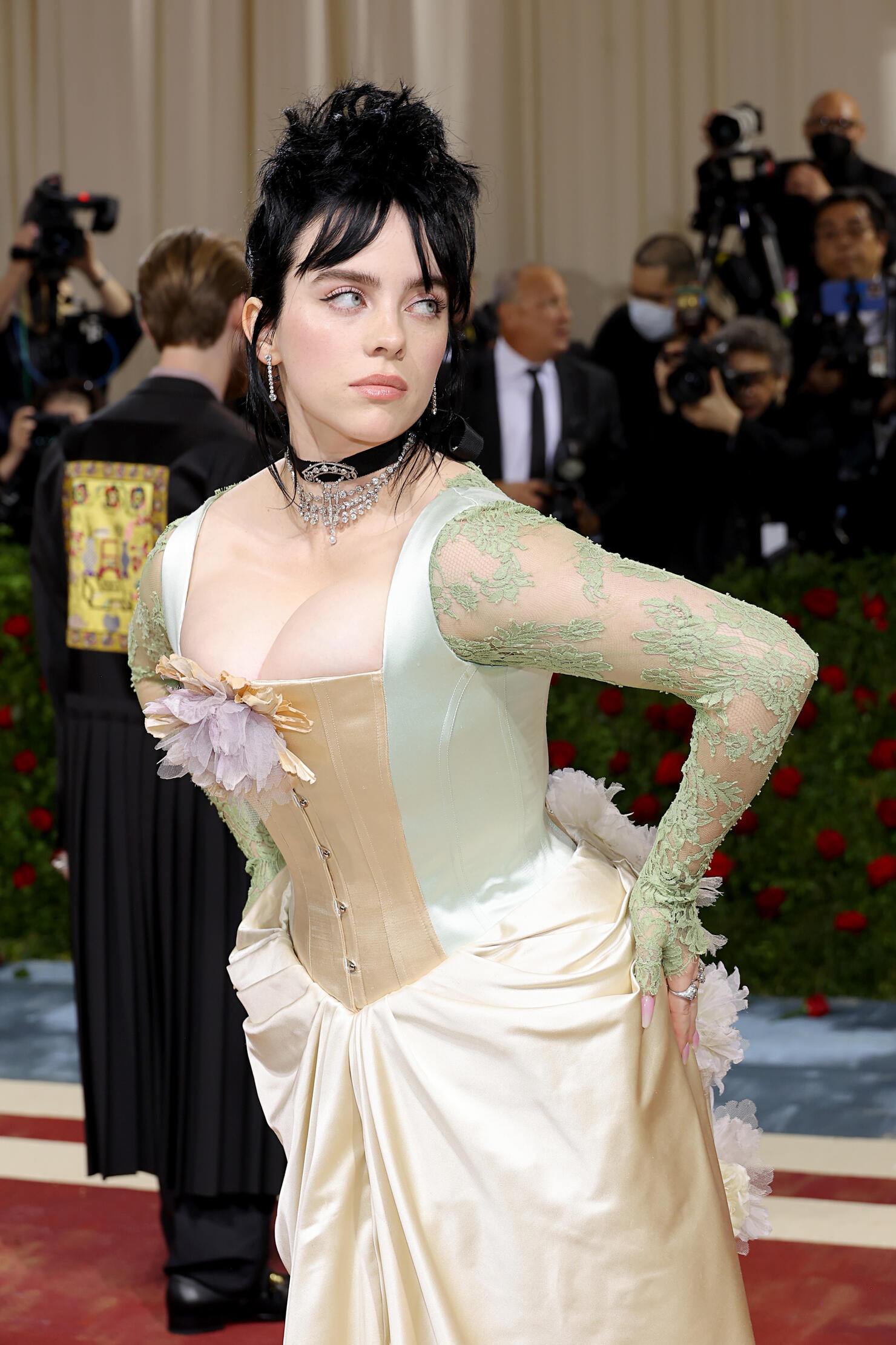 Billie Eilish 2022 Met Gala Outfit, Photos