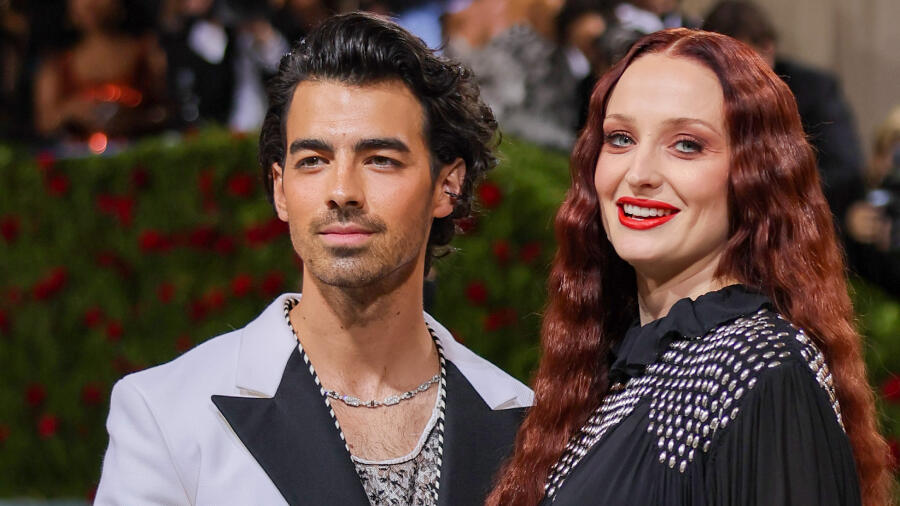 Joe Jonas & Sophie Turner both In Louis Vuitton @ 2019 Met Gala