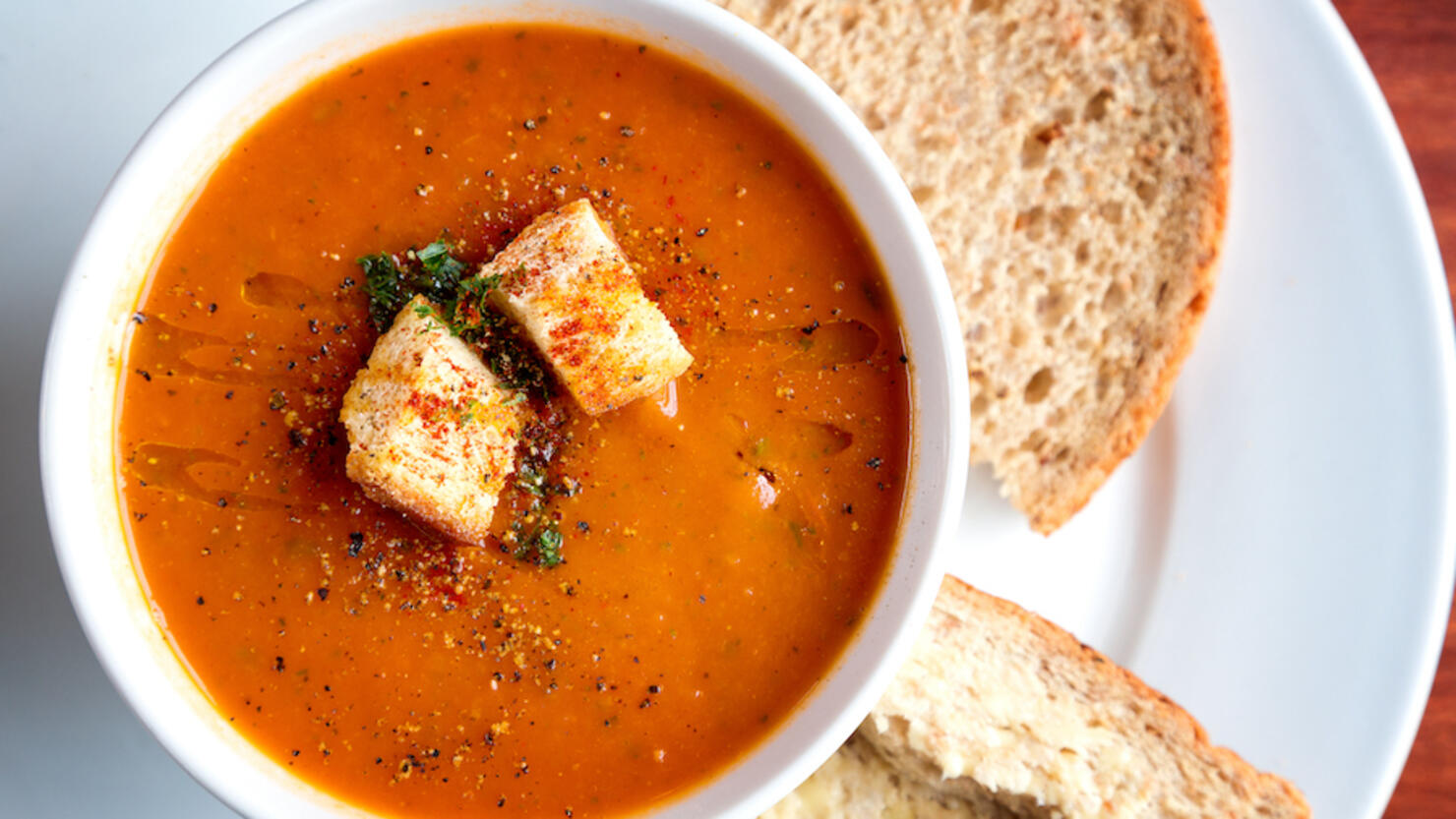 Tomato soup and croutons