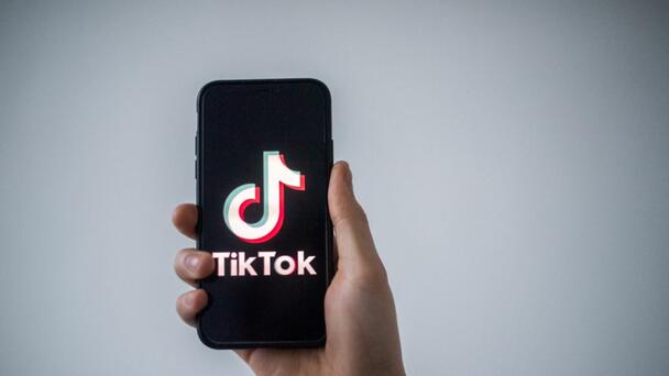  *LIST* TikTok Cleaning Hacks Experts Warn Not To Try