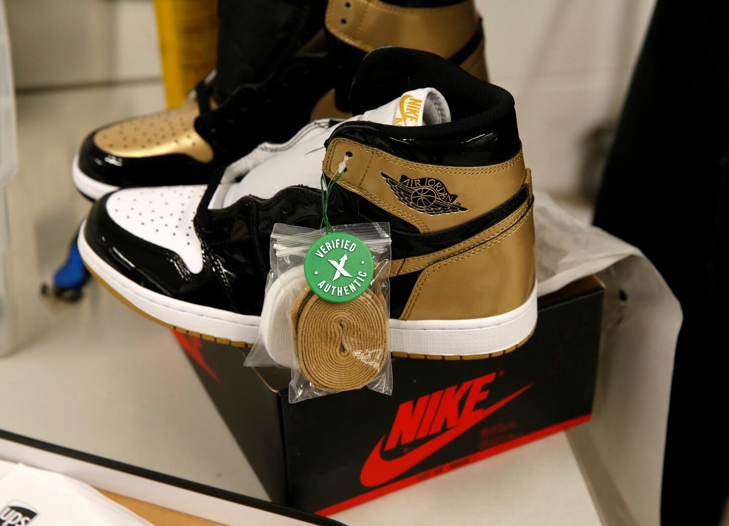 US-BUSINESS-STOCKX