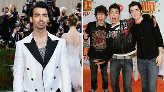 Joe Jonas Makes Fun Of The Jonas Brothers In Hilarious TikTok