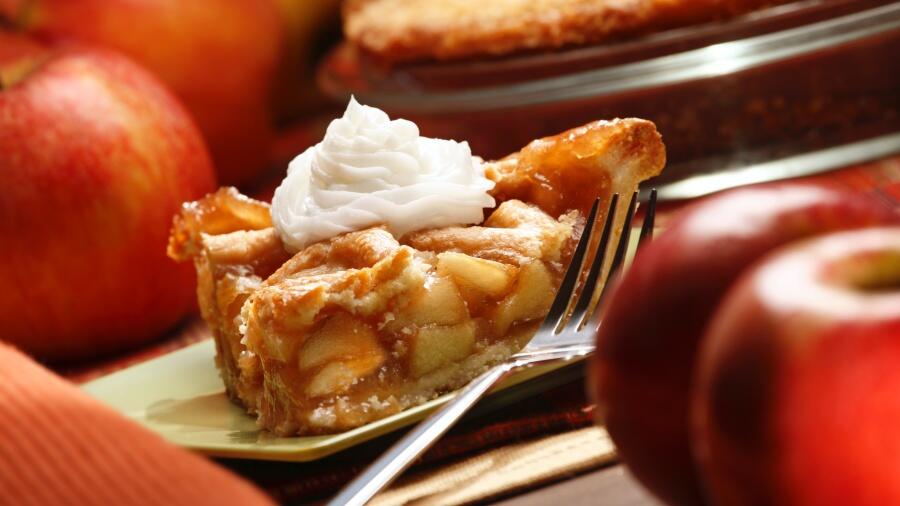 Here's Where To Get The Best Apple Pie In Phoenix | iHeart