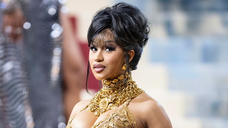 Cardi B 