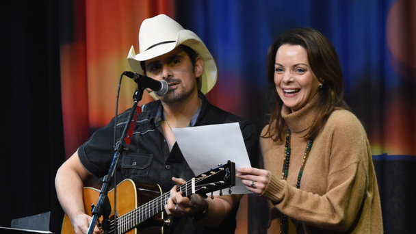 Brad Paisley Explains Why He Got His Wife A Corn-Themed Anniversary Gift