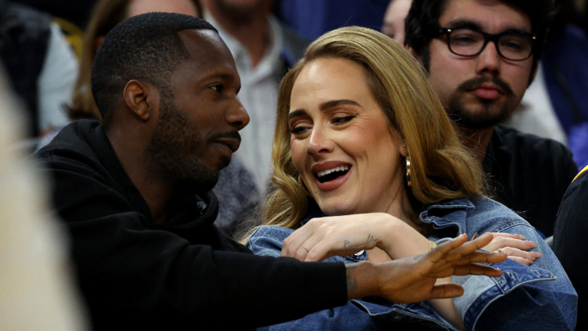 Adele Daily on X: Adele with Rich Paul in Cleveland, Ohio this evening.   / X