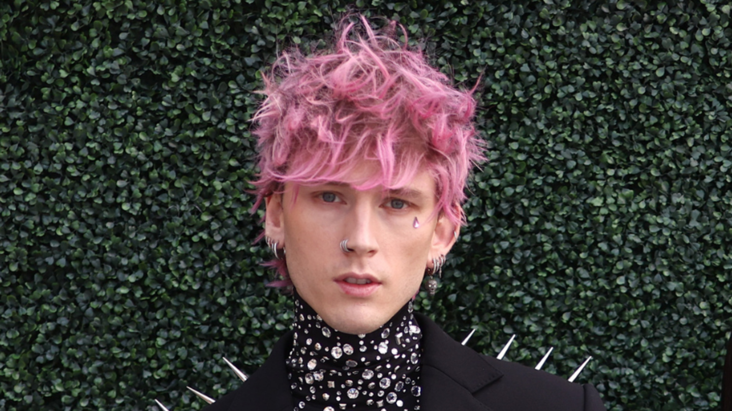 Machine Gun Kelly Breaks The Internet With Scantily Clad Photo