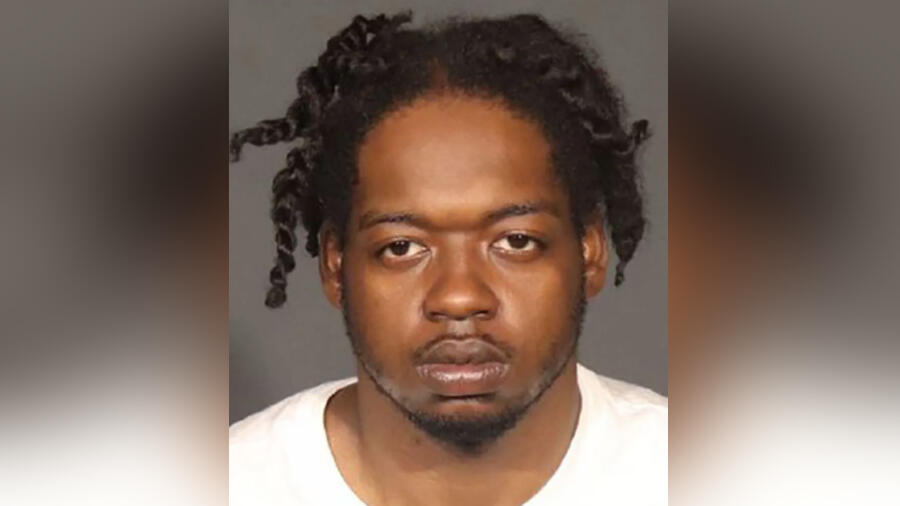 Suspect In Unprovoked Fatal Shooting On Nyc Subway Taken Into Custody Iheart 