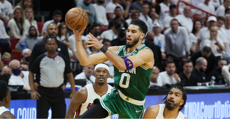 (Photo by Andy Lyons/Getty Images)