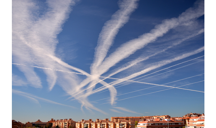 Contrails & Chemtrails