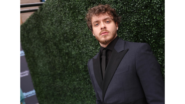 2022 Billboard Music Awards - Red Carpet