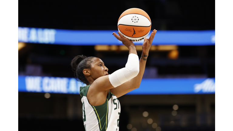 Chicago Sky v Seattle Storm