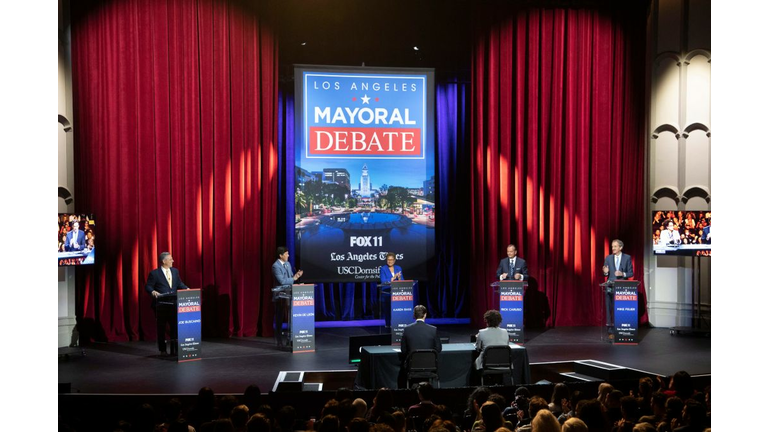US-POLITICS-VOTE-LOS ANGELES-MAYOR-DEBATE