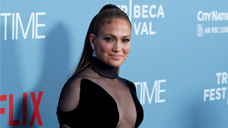 Jennifer Lopez: Sharing Super Bowl stage 'worst idea in the world'