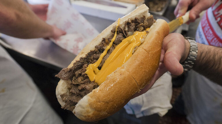 Pat's King of Steaks