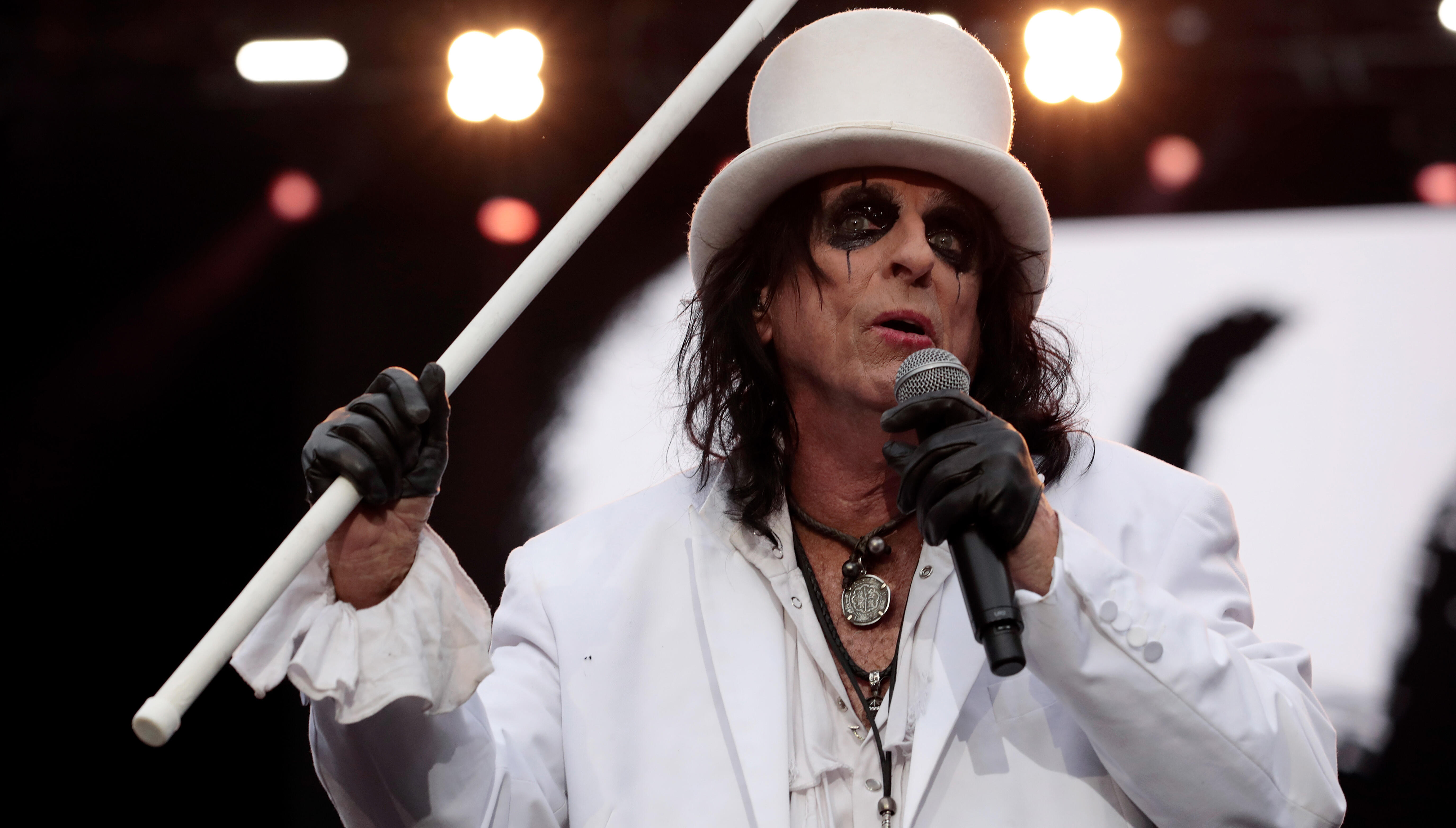 Alice Cooper Is Working On 30 Songs For Two Studio Albums iHeart