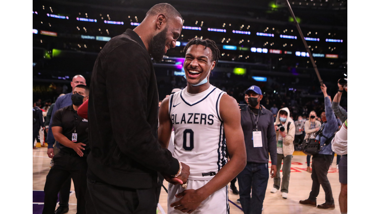 Sierra Canyon plays St. Vincent-St. Mary The Chosen - 1's Invitational High School Basketball Showcase at the Staples Center